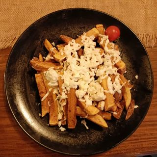 Cartofi cu branza rasa 