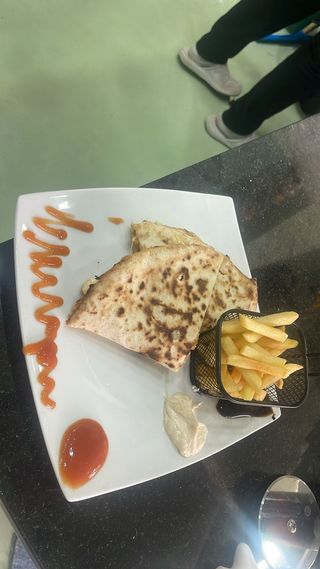 Makloub Escalope Panée