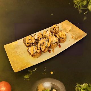 P8B Uramaki Philadelphia speciale con tonno