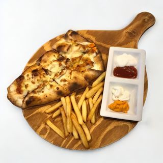 Pizza Cornet Jambon & Escalope Grillée