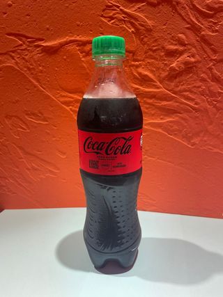 კოკა-კოლა შაქრის გარეშე 0.5ლ