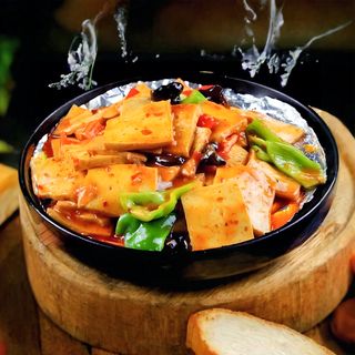 101 Тебян дуфу 铁板豆腐