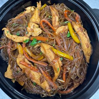 Фунчоза з куркою(420гр)