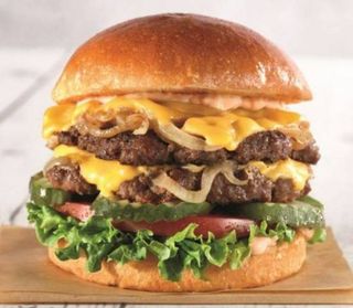 The Classic Burger c/ Batatas