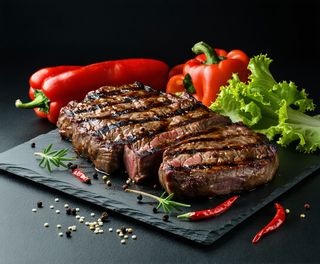 Студено пушен свински врат Черен ангел