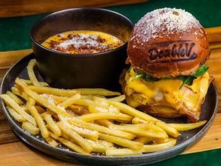 The LEGEND BURGER (680g)