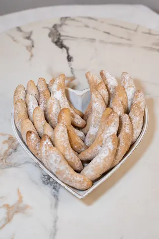 Cornulete Cu Nuca 1kg