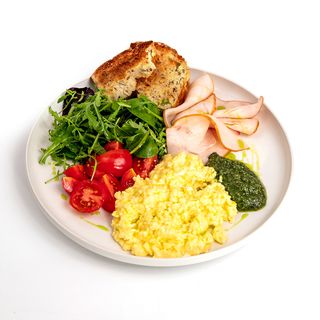 Скрембл із копченою куркою (297г)