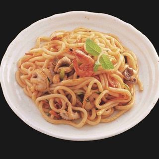 11. Spaghetti saltati con frutti di mare