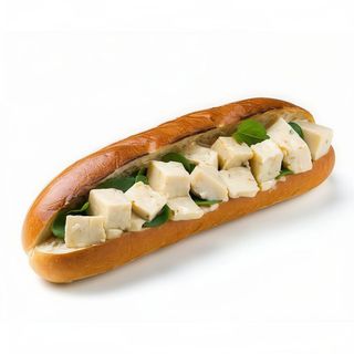 Bocadillo De Melva Con Pimiento