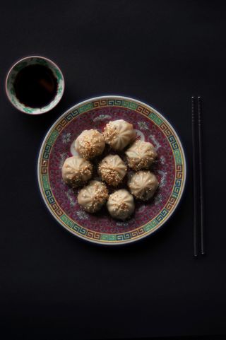 Xiao long bao wołowina z prażonym chili