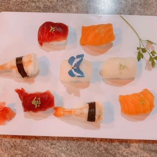 Nigiri Mixto (8 Uds.)