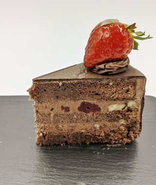 Felie-Tort de amarenă