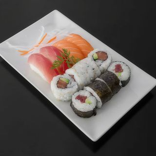 40. Sushi Surtido (32 Uds.)