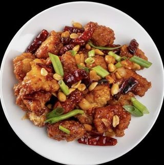 Pollo Con Salsa Picante