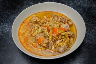 Boranija sa svinjetinom