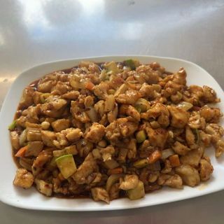 25.Пилешко по императорски 800 гр.