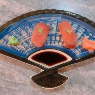 Nigiri De Atún Rojo (6 Uds.)