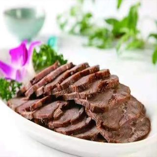 06. Ternera Con Salsa Picante