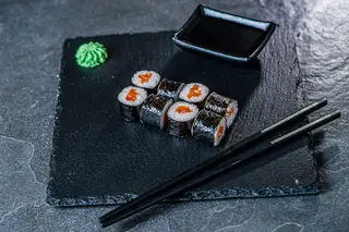 Maki Salmon