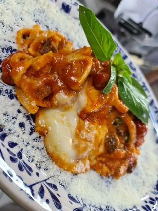 Mezze Maniche Con Salsiccia