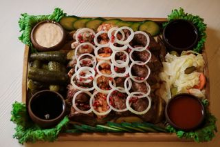 მწვადის ასორტი 