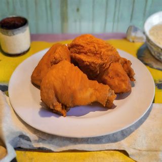 Piezas De Pollo (4 Pzs.)