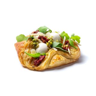 Crown Caprese 