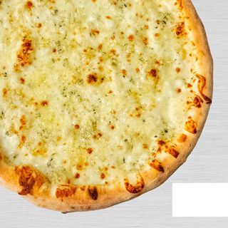 Pizza by Quattro Formaggi