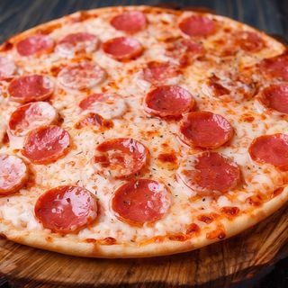 Pizza pepperoni