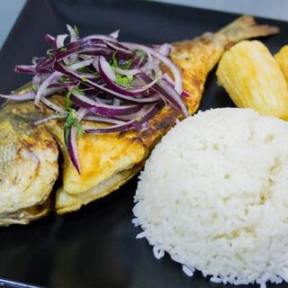 Dorada frita 