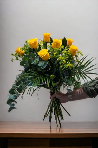 Ramo De Rosas Amarillas (12 Uds.)