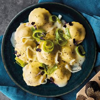 Ravioli funghi, taleggio DOP e tartufo