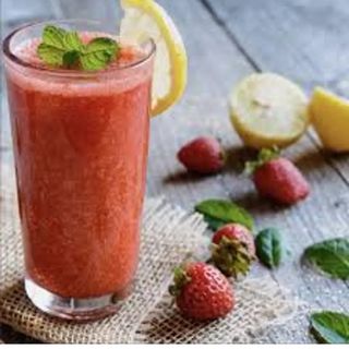 2 jus de fraise 25 cl