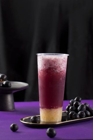 F4 Tea + frullato di uva  70 cl