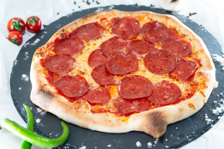 Pizza Salami Picante