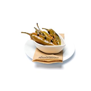 Мариновани пукани люти чушки