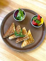 Тост с курицей и сыром