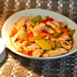 Pollo in salsa piccante