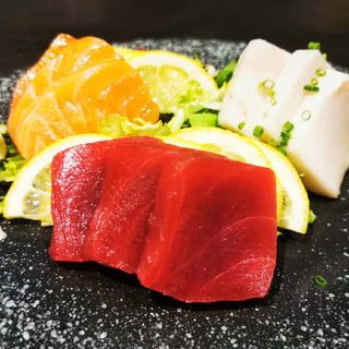 Sashimi Variado (9 Pzs.)