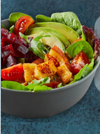 Salade De Betterave & Halloumi