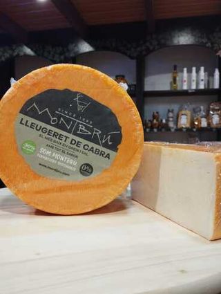 Queso De Cabra Semicurado Catalan Sin Lactosa Bajo En Grasa Y Sal 250G Aprox