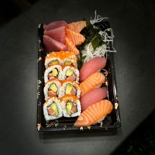 67. Salmone e tonno set