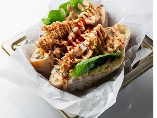 Піта з курчам кріспі (350g)