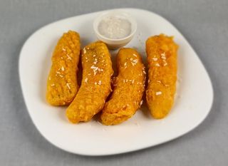 Banan w cieście z dipem kokosowym 