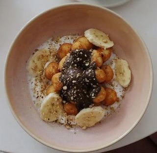 Міні сирники з шоколадом і бананом