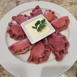 Pierogi z kozim serem 8 szt