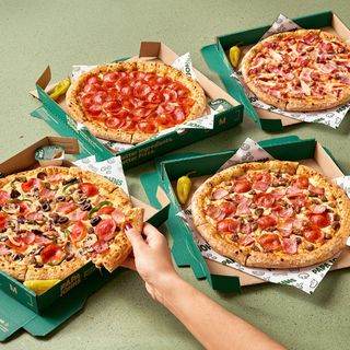 4 Pizzas Medianas Especiales o Tradicionales