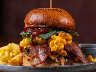 BURGER MAC-N-CHEESE (495g)