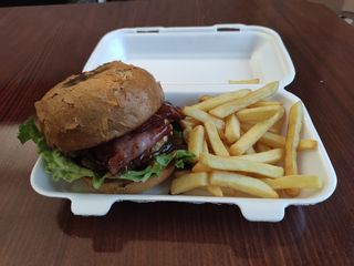 Телешки бургер (600г)